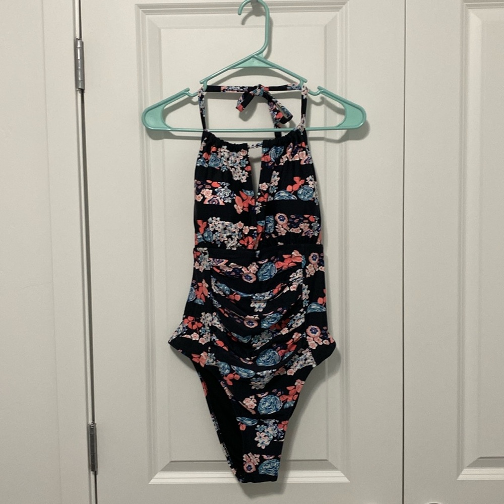 Cupshe High Neck One Piece